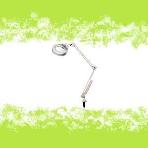 LAMPADA LUPA CON LENTE DI INGRANDIMENTO